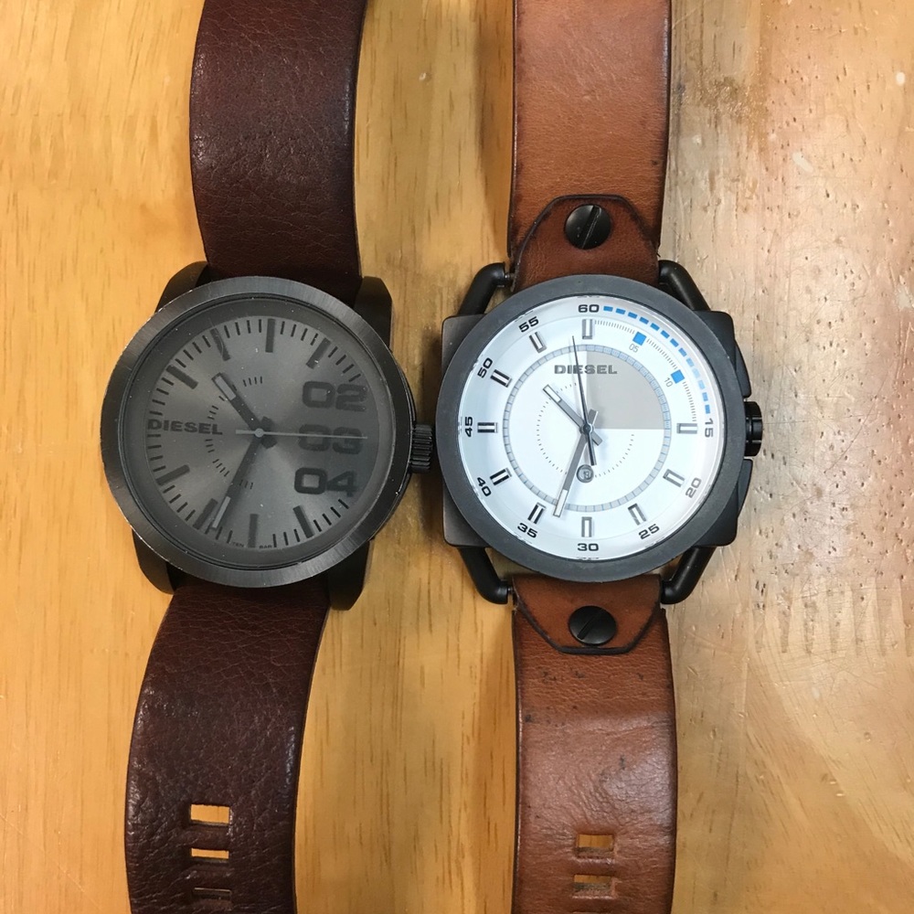 *SOLD* 2 men’s Diesel watches
